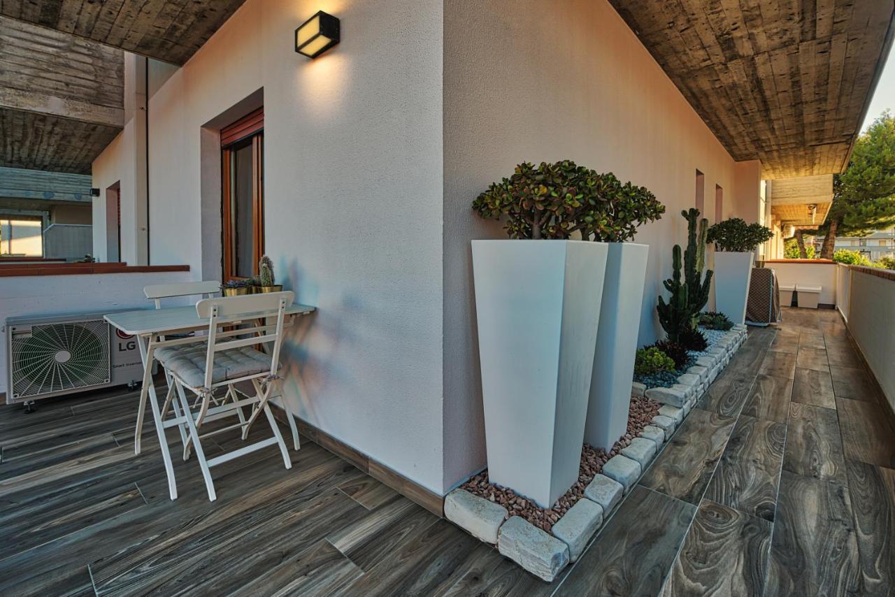 Stella - Luxury By The Sea - Boutique Apartment *